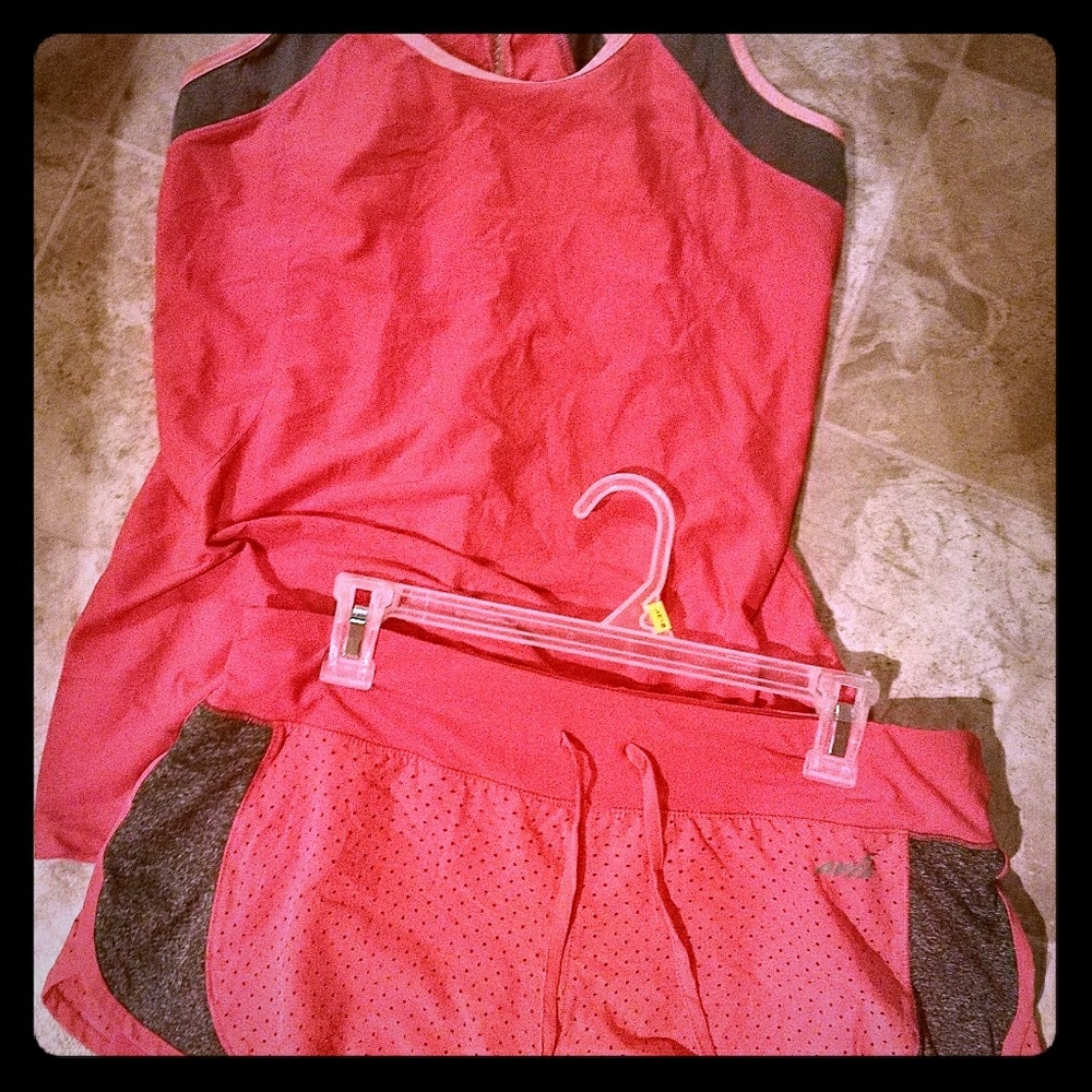 Coral Work Out Outfit